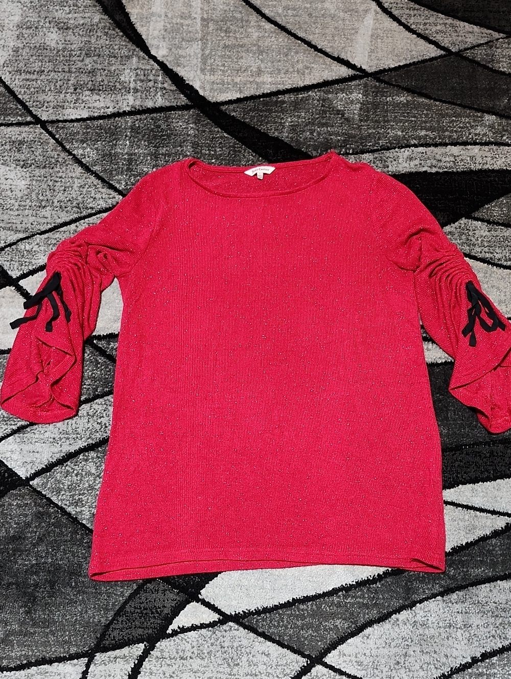 VINTAGE JUICY COUTURE RED SHIMMERING RUNCHED BELL & BLACK BOW-TIES SLEEVE KNIT